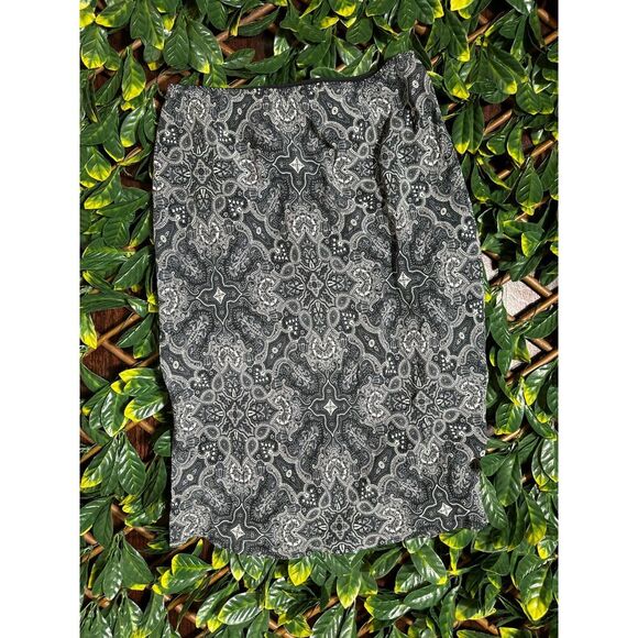 Vintage The Limited SILK Black Gray Paisley Knee Length Skirt Size Small - Picture 1 of 3